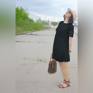 Aritzia Wilfred “Sonore” Dress. Black.